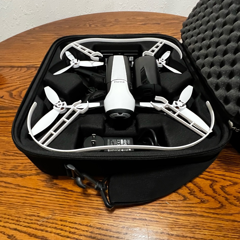 Parrot bebop 2 drone